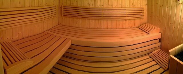 Ferienwohnung in Eckernförde - Apartment 33 "Fördetraum" mit Sauna, Apartmenthaus Hafenspitze Blickrichtung offene See - Bild 12