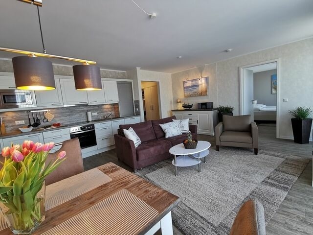 Ferienwohnung in Eckernf&ouml;rde - Apartment 38 "Skippers Topp", Apartmenthaus Hafenspitze,Blickrichtung Innenstadt/Binnenhafen - Bild 7