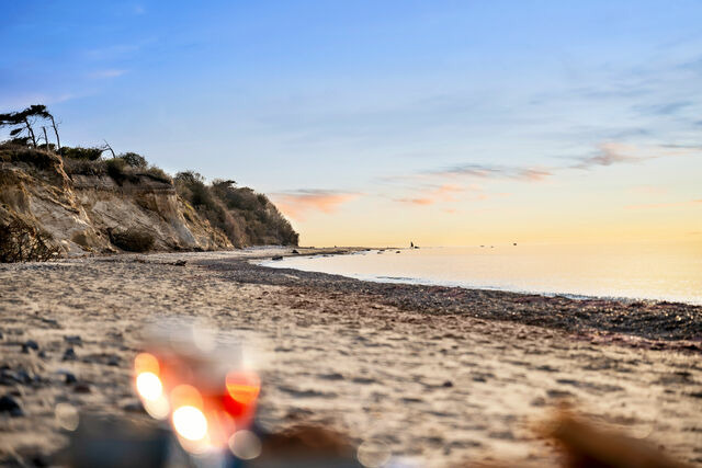 Ferienhaus in Dranske - Rügenzauber Reetdachhaus mit Sauna u. Kamin | Strandnähe | Garten - Bild 14