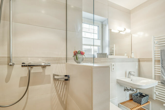 Ferienwohnung in Ostseeheilbad Zingst - Haus Strandidyll - Suite Strandmuschel - Bild 11