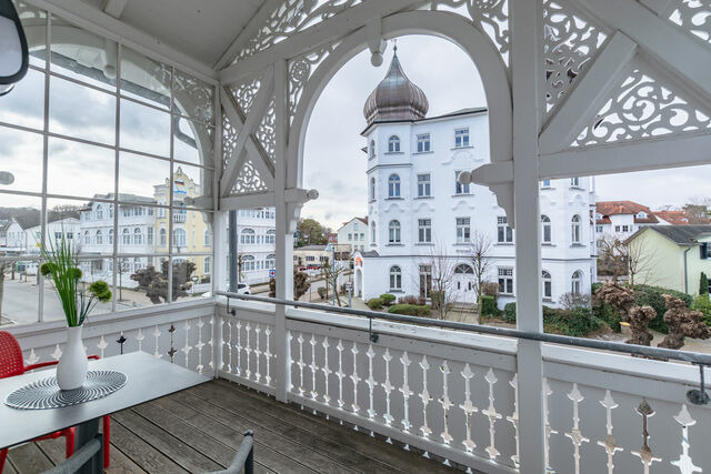 Ferienwohnung in Binz - Villa Iduna / Ferienwohnung No. 6 - 1. OG mit Balkon nach S&uuml;den - Bild 4