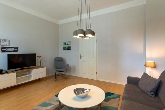 Ferienwohnung in Binz - Villa Iduna / Ferienwohnung No. 3 - EG mit Balkon nach S&uuml;den - Bild 4