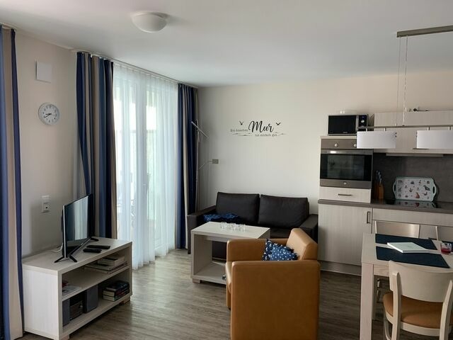 Ferienwohnung in Eckernf&ouml;rde - Apartment 23 "WindSegler", Blickrichtung Binnenhafen Nord/Offenes Meer - Bild 9