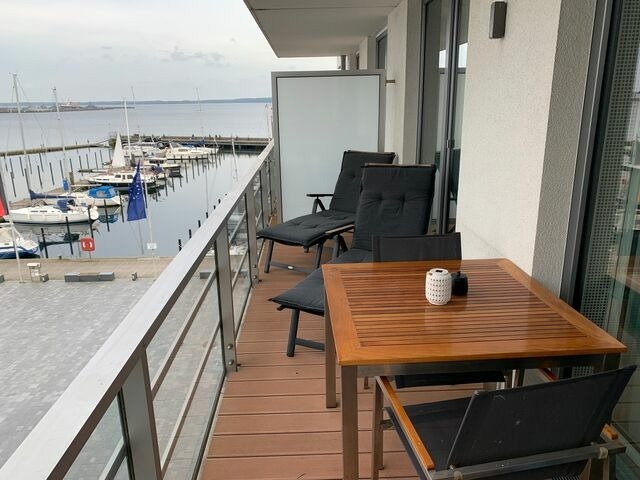 Ferienwohnung in Eckernf&ouml;rde - Apartment 23 "WindSegler", Blickrichtung Binnenhafen Nord/Offenes Meer - Bild 10