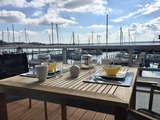 Ferienwohnung in Eckernf&ouml;rde - Apartment 2 - "Am Leuchtfeuer 2" - Blickrichtung Yacht-, Binnenhafen und offene See - Bild 13