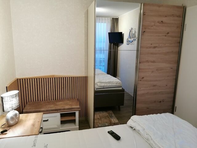 Ferienwohnung in Eckernf&ouml;rde - Apartment 2 - "Am Leuchtfeuer 2" - Blickrichtung Yacht-, Binnenhafen und offene See - Bild 23
