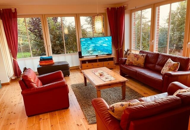 Ferienhaus in Glowe - Dat Klinkerhus auf Rügen XXL - Urlaubsparadies nahe Ostseestrand & Nationalpark für 17 Gäste - Bild 2