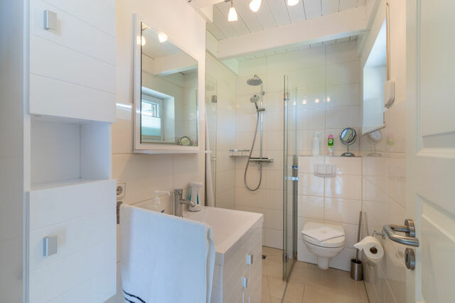 Ferienhaus in Heiligenhafen - Ferienhaus Ostseecharme mit Sauna u. Garten - Bild 2