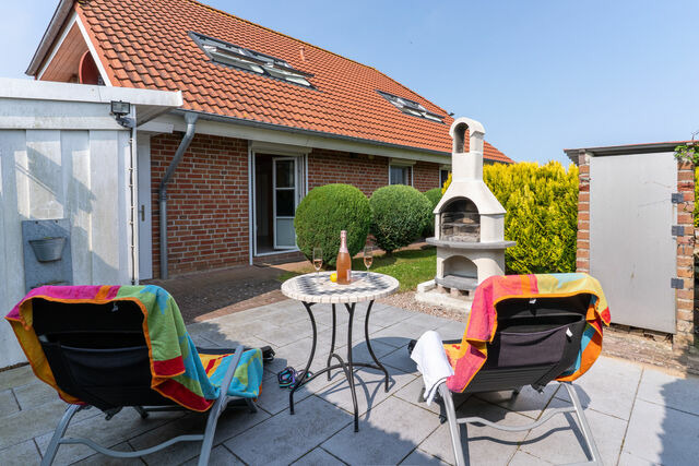 Ferienhaus in Heiligenhafen - Ferienhaus Ostseecharme mit Sauna u. Garten - Bild 2