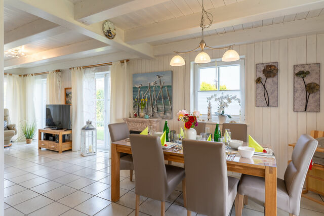 Ferienhaus in Heiligenhafen - Ferienhaus Ostseecharme mit Sauna u. Garten - Bild 12