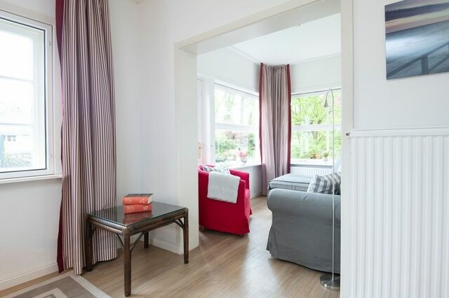 Ferienhaus in Niendorf/Ostsee - Ferienhaus am Strandwäldchen - Bild 10