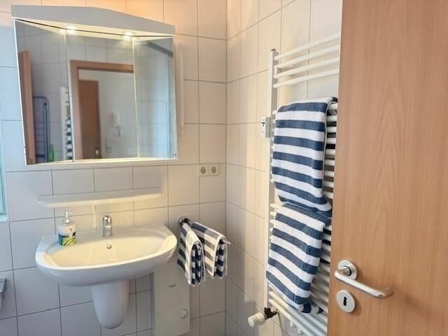 Ferienwohnung in K&uuml;hlungsborn - Yachthafenresidenz, WE 7302 - Bild 8