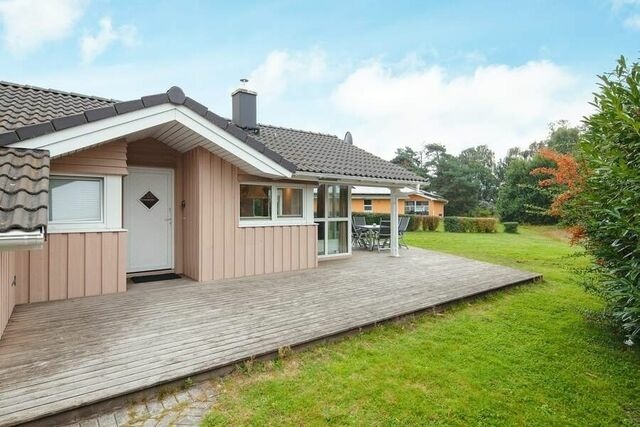 Ferienhaus in Lensterstrand - Strandpark 44 - Bild 2
