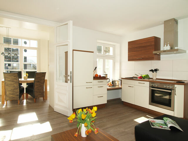 Ferienwohnung in Seebad Heringsdorf - (Brise) Villa Emmi App. 02 - Bild 4