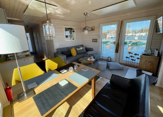 Ferienwohnung in Gro&szlig;enbrode - Hausboot LUMME - Huus & Meer- Hunde Willkommen * - Bild 11