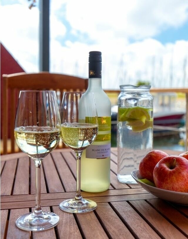 Ferienwohnung in Fehmarn OT Burgstaaken - Hausboot Kaddi`s Sunflower - Huus & Meer - Bild 7