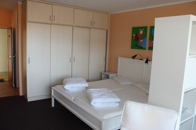 Ferienwohnung in Sch&ouml;nberg - Ferienwohnung E310 f&uuml;r 2-4 Personen an der Ostsee - Bild 3