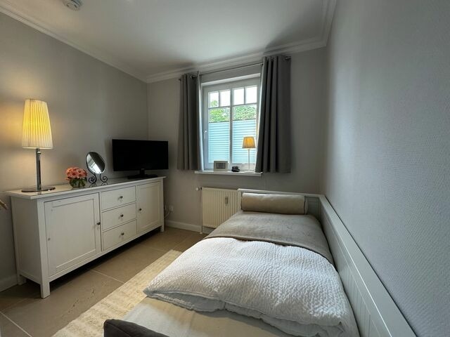 Ferienwohnung in K&uuml;hlungsborn - Ulmenschl&ouml;sschen - 16-01 - Bild 8