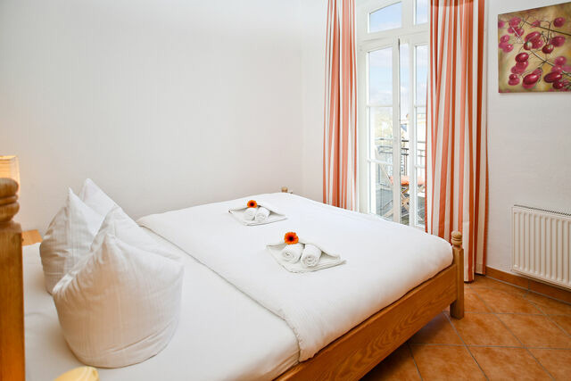 Ferienwohnung in K&uuml;hlungsborn - Waldhaus - 07-19 - Bild 4