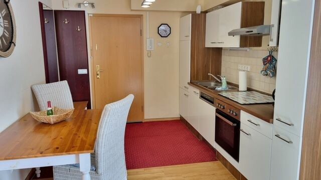 Ferienwohnung in K&uuml;hlungsborn - Ostseewind - 32-06 - Bild 3