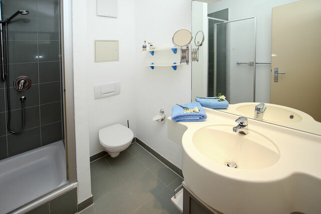 Ferienwohnung in K&uuml;hlungsborn - Strandstra&szlig;e 32 - 04-08 - Bild 5