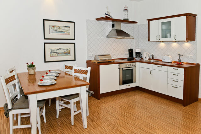 Ferienwohnung in K&uuml;hlungsborn - D&uuml;nenschloss - 02-23 - Bild 4