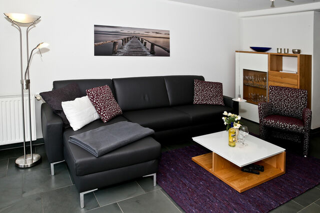 Ferienwohnung in K&uuml;hlungsborn - Parkblick - 01-01 - Bild 3