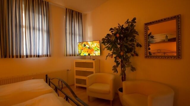 Ferienwohnung in K&uuml;hlungsborn - Parkblick - 01-07 - Bild 10