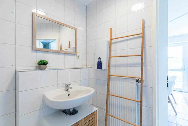 Ferienwohnung in Hohenkirchen-Niendorf - Haus Seeblick Wohnung 13 "Green Island - Bild 16