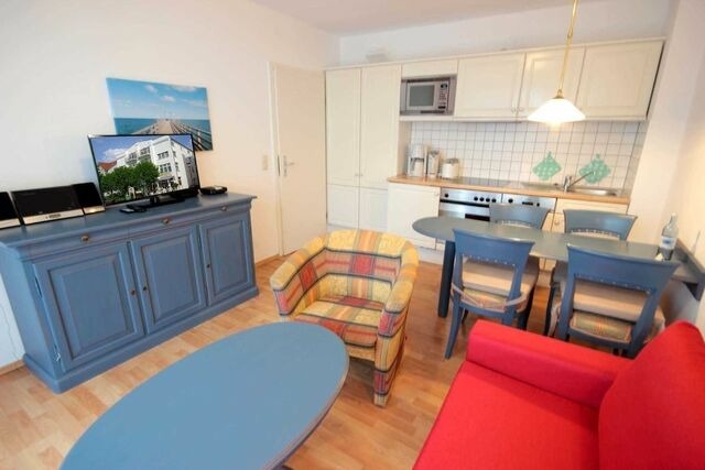 Ferienwohnung in Binz - Haus Jahreszeiten, Whg. 10 Seeschwalbe - Bild 8