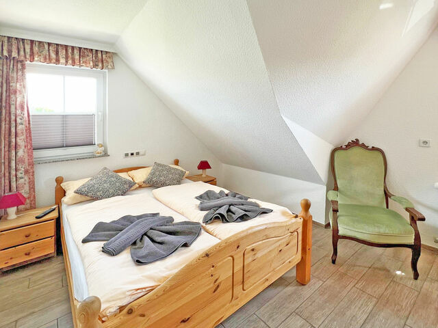 Ferienwohnung in G&ouml;hren - Villa Vivien, Ostsee Donnerkeil App. 2 - Bade- & Saunawelt t&auml;glich inklusive - Bild 5