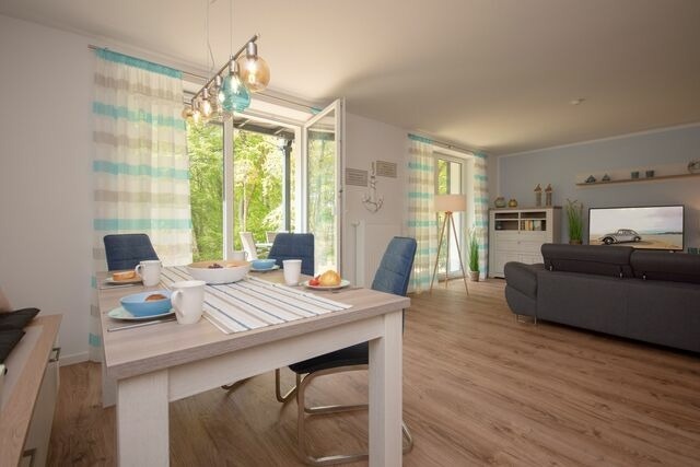 Ferienwohnung in Sellin - Haus Waldidyll, K&uuml;stenflair - Bild 6