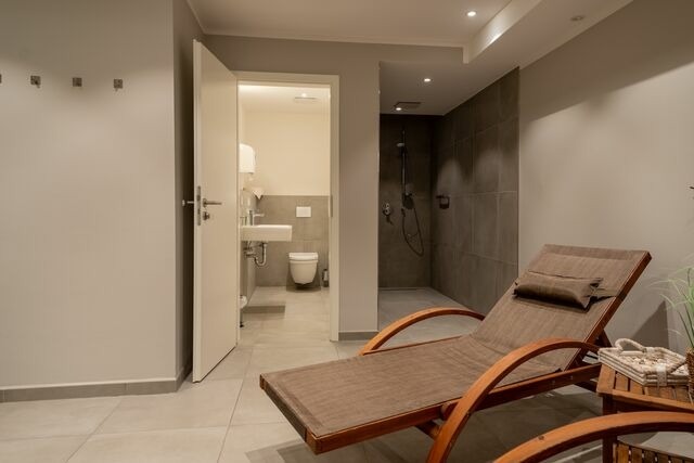Ferienwohnung in Baabe - Ferienwohnung Enzian - Sauna, E-Ladestation & 150m zum Strand - Bade- & Erlebniswelt t&auml;glich inklusive - Bild 21