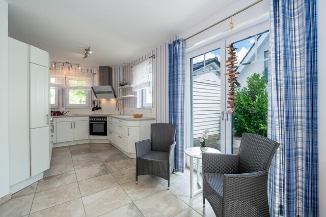 Ferienhaus in Lobbe - Ferienhaus "Stella Olivia" - Bild 7