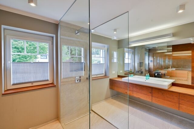 Ferienwohnung in Sellin - Ferienwohnung Weitblick mit gro&szlig;em Balkon, Sauna, Kaminofen im OG - Bild 4