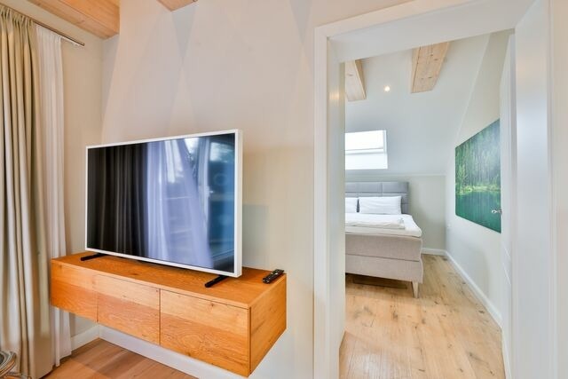 Ferienwohnung in Sellin - Ferienwohnung Weitblick mit gro&szlig;em Balkon, Sauna, Kaminofen im OG - Bild 11