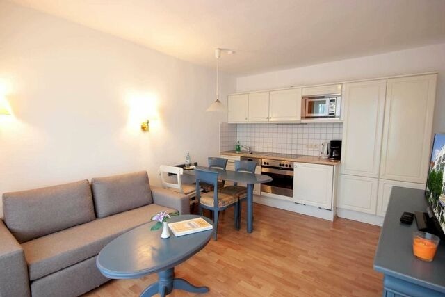 Ferienwohnung in Binz - Haus Jahreszeiten, Whg. 9 Strandl&auml;ufer - Bild 3