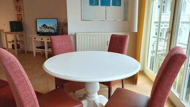 Ferienwohnung in Binz - Villa Vogelsang - 90943 Rotkehlchen - Bild 9