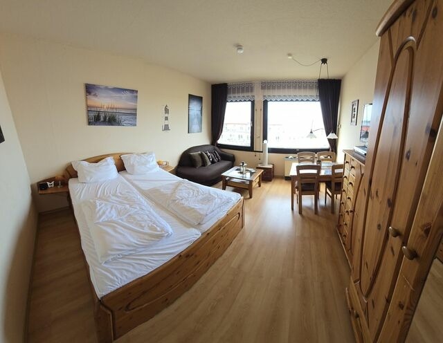 Ferienwohnung in Fehmarn OT Burgtiefe - Yachthafenblick - Bild 2