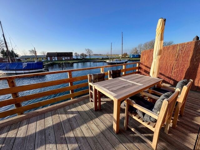 Ferienwohnung in Fehmarn OT Orth - Piratenschatz- Design-Wohnung mit privaten Spa, Kamin, Meerblick & Gym - Bild 3