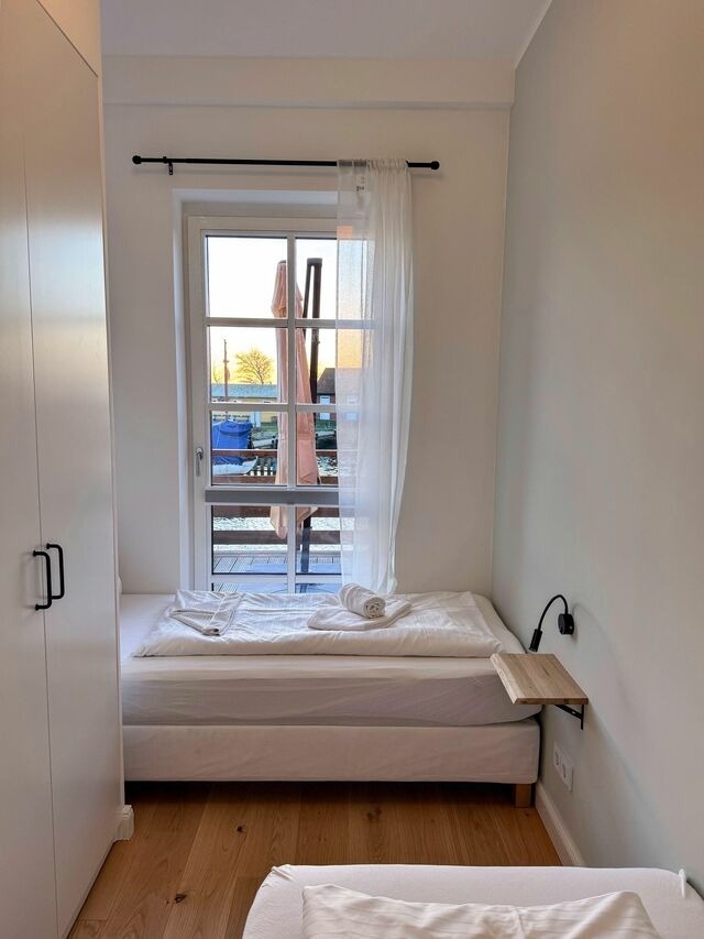 Ferienwohnung in Fehmarn OT Orth - Piratenschatz- Design-Wohnung mit privaten Spa, Kamin, Meerblick & Gym - Bild 16