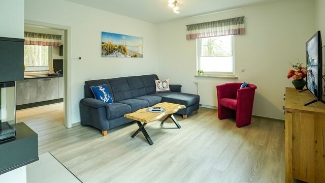 Ferienhaus in Sellin - Beachflair - Bade- & Saunawelt t&auml;glich inklusive - Bild 2